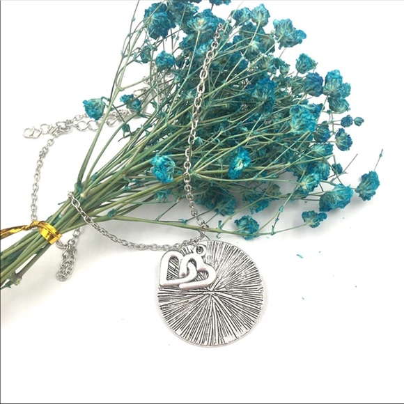 Grandmother Granddaughter Double Heart Necklace - Picture 3 of 6